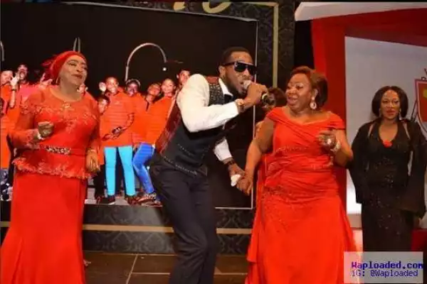 See How D’banj Rocked The Stage With Ita-Giwa At Her Birthday Party